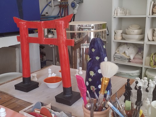 Torii en grès émaillé cuisson électrique stage terre vernissée