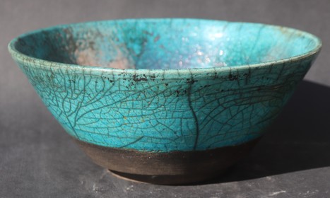 Saladier émaillé vert et cuisson raku stage de raku